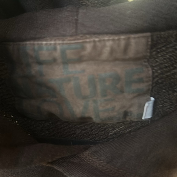 Like New FREE CITY HOODIE - Picture 3 of 3